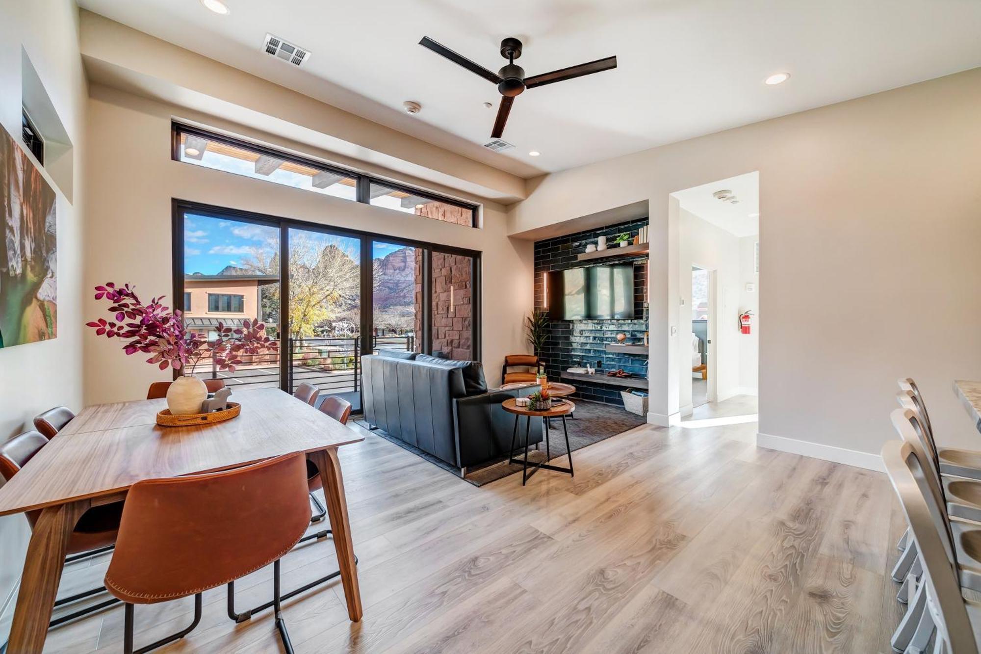 Lafave Luxury At Zion Holiday home Springdale